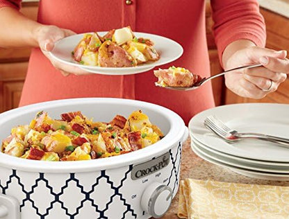 Crock-Pot 2.5 Quart Compact Casserole Slow Cooker DGAX